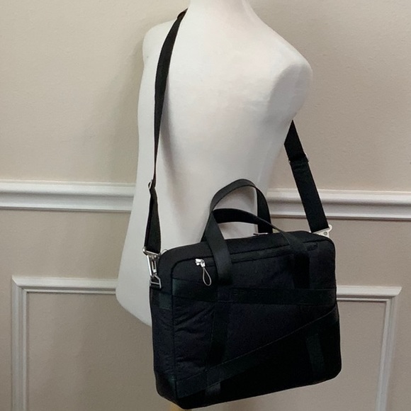 Spyder BRIEFCASE w/ strapping - Picture 4 of 16